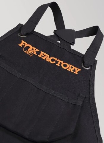 fox predpasnik shop apron